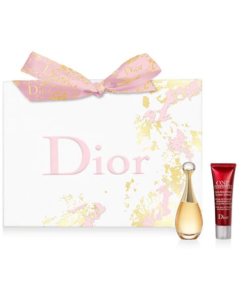 complimentary dior gift box|Dior free gift with purchase.